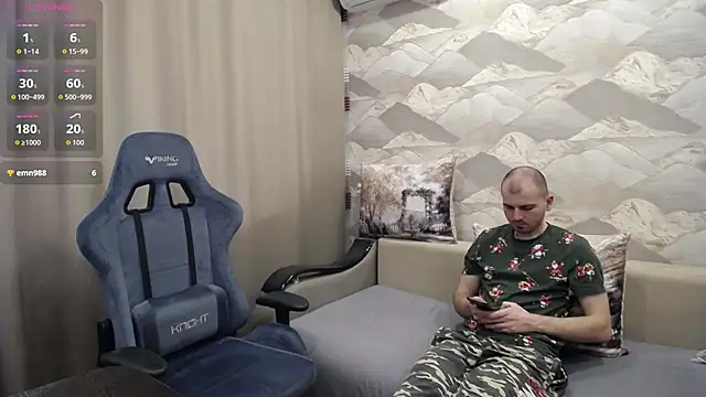 SerzhKorol1 online show from May 2026 10:36:01 AM