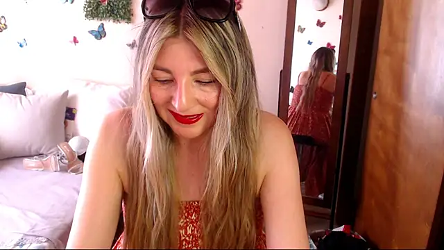 Jolie-Mature online show from May 2026 08:27:02 PM