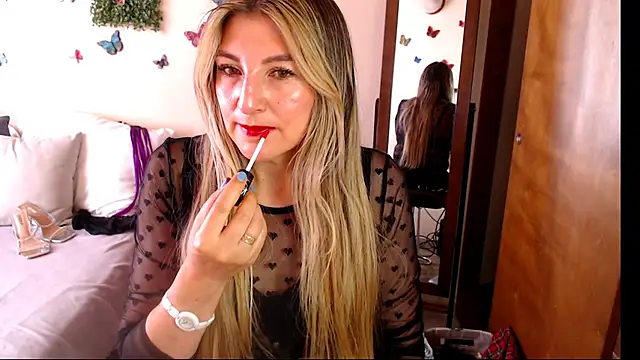 Snapshot of Jolie-Mature chatting on June 2026 09:17:02 PM Jolie-Mature online show from June 2026 09:17:02 PM