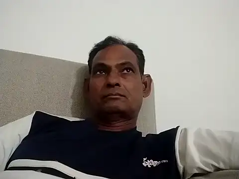 Snapshot of nagino chatting on February 2026 06:33:02 PM nagino online show from February 2026 06:33:02 PM