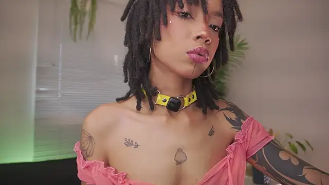 Snapshot of Cooper-Reds chatting on February 2026 06:22:01 PM Cooper-Reds online show from February 2026 06:22:01 PM