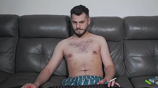 CrazyDom1 online show from April 2026 06:58:02 PM