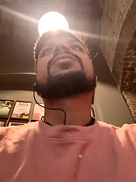 Snapshot of _IRRESISTIBLE_ chatting on February 2025 11:10:02 AM IRRESISTIBLE online show from February 2025 11:10:02 AM