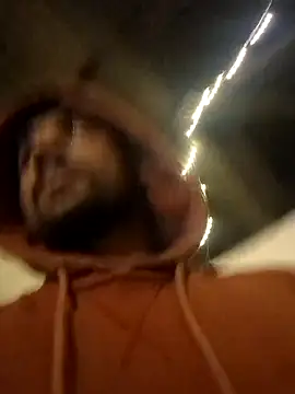 Snapshot of _IRRESISTIBLE_ chatting on November 2025 08:00:01 PM IRRESISTIBLE online show from November 2025 08:00:01 PM