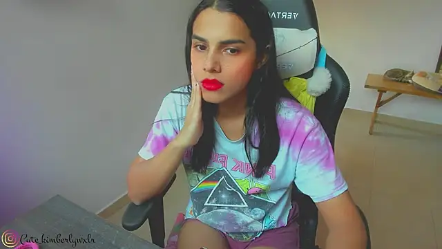 Snapshot of Kim_Wexler chatting on January 2025 10:35:01 PM Kim Wexler online show from January 2025 10:35:01 PM