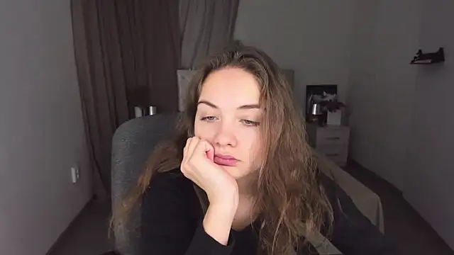 KristinaLoison online show from December 2024 04:09:02 PM