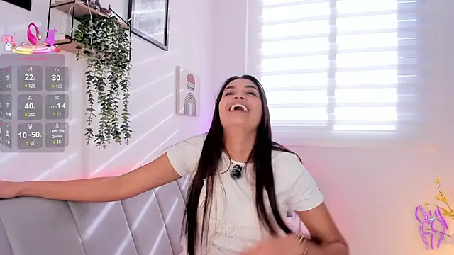 Snapshot of aisha_es chatting on March 2026 09:41:01 PM aisha es online show from March 2026 09:41:01 PM