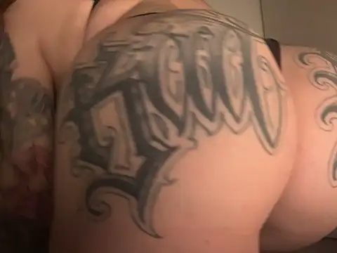 Snapshot of SabrinaRussel chatting on March 2025 03:10:02 AM SabrinaRussel online show from March 2025 03:10:02 AM