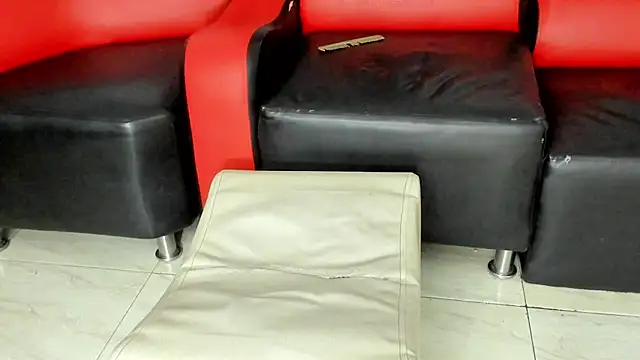 Snapshot of fuckand_lick chatting on February 2025 11:15:01 PM fuckand lick online show from February 2025 11:15:01 PM