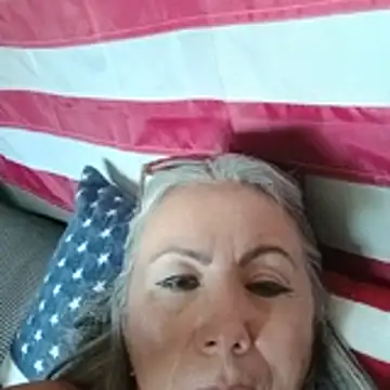 EvaRobinson online show from June 2026 08:48:02 PM