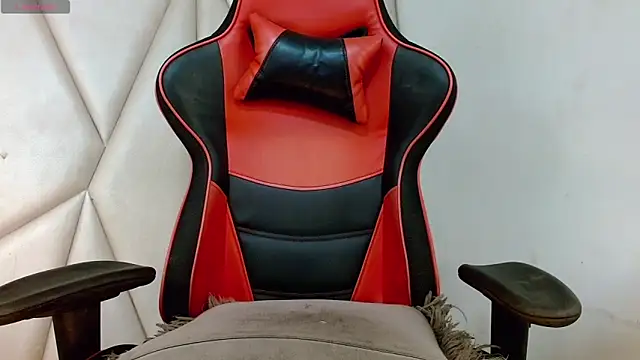 sweet brunettex lovingyou online show from February 2025 04:07:02 AM