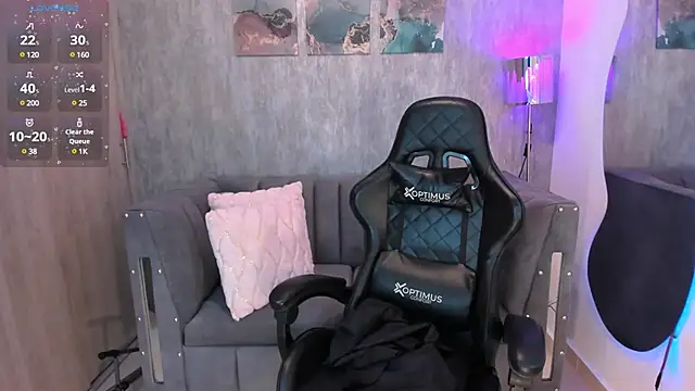 Snapshot of MelanieHudson_ chatting on March 2025 10:28:02 PM MelanieHudson online show from March 2025 10:28:02 PM