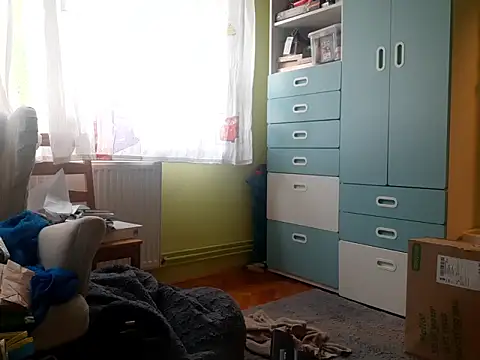 feathersify online show from October 2025 10:16:02 AM