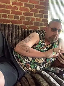 Littledick007007 online show from May 2026 11:28:01 AM