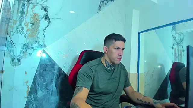 Snapshot of yeckodream chatting on November 2025 06:15:01 AM yeckodream online show from November 2025 06:15:01 AM