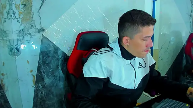 Snapshot of yeckodream chatting on November 2025 07:11:02 AM yeckodream online show from November 2025 07:11:02 AM