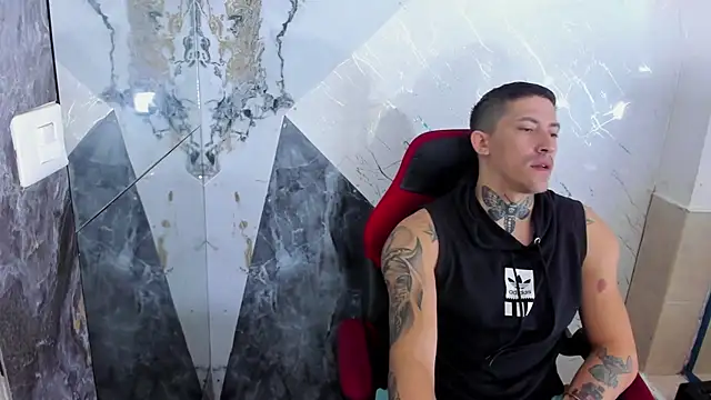 Snapshot of yeckodream chatting on November 2025 05:11:01 AM yeckodream online show from November 2025 05:11:01 AM