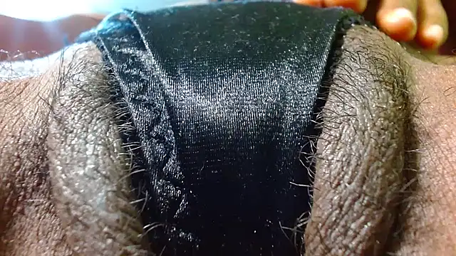 bethanywilson 23 online show from October 2025 12:28:01 PM