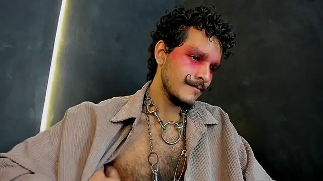 Snapshot of die_mond chatting on November 2025 05:03:01 PM die mond online show from November 2025 05:03:01 PM