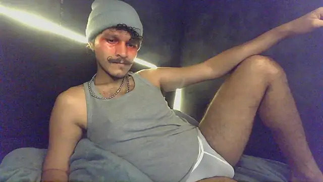 Snapshot of die_mond chatting on February 2026 09:51:01 PM die mond online show from February 2026 09:51:01 PM