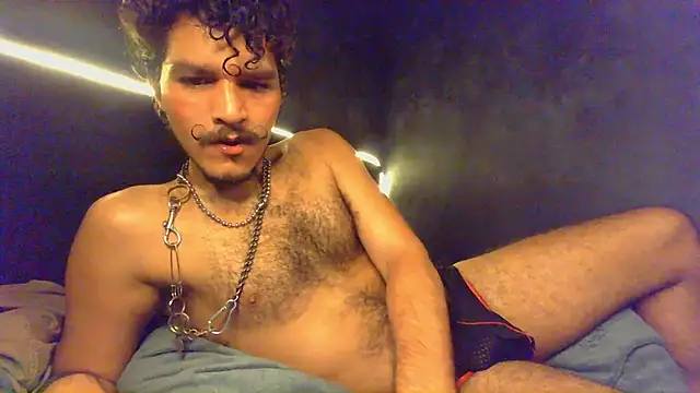 Snapshot of die_mond chatting on February 2026 11:07:01 AM die mond online show from February 2026 11:07:01 AM