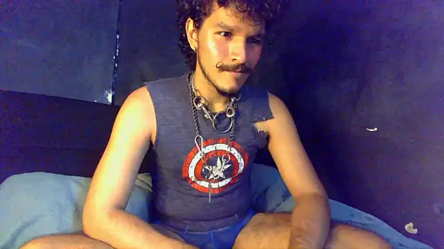 Snapshot of die_mond chatting on April 2026 12:21:01 PM die mond online show from April 2026 12:21:01 PM