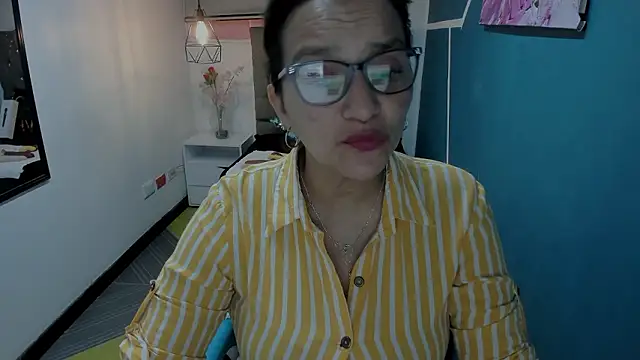 MarilynMiilf  online show from December 2024 10:56:01 PM