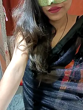 SHANAYA94 online show from March 2026 06:44:01 PM