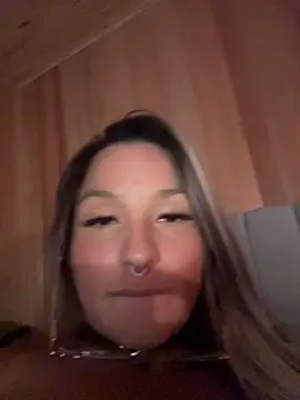 AliceStone19 online show from April 2026 08:57:02 PM