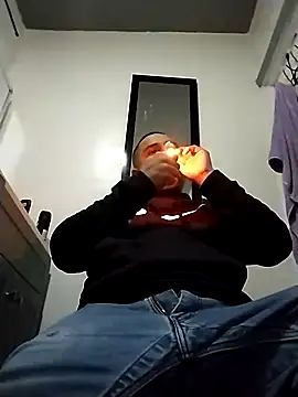 Snapshot of thickcocklatino chatting on December 2024 08:48:01 AM thickcocklatino online show from December 2024 08:48:01 AM