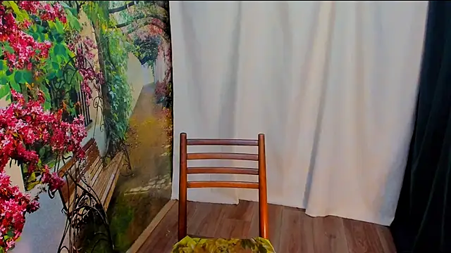 Snapshot of I-JUST-I chatting on December 2024 09:11:02 AM I-JUST-I online show from December 2024 09:11:02 AM