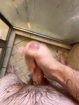 Snapshot of Lewdguy14 chatting on January 2025 06:20:02 PM Lewdguy14 online show from January 2025 06:20:02 PM