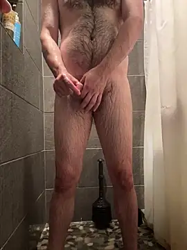 Snapshot of Lewdguy14 chatting on June 2026 09:25:02 PM Lewdguy14 online show from June 2026 09:25:02 PM