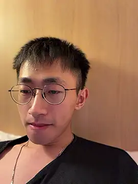 lewdAboyKawaii online show from May 2026 03:42:02 PM