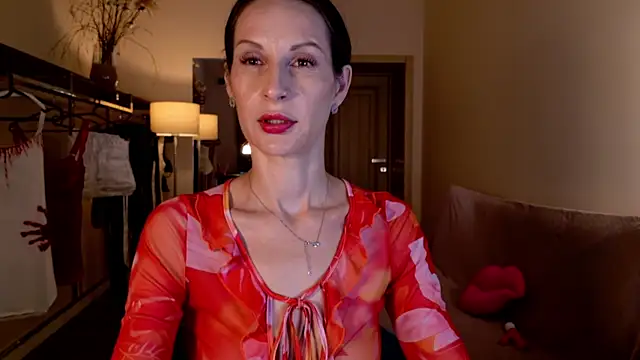 Mila Anders online show from October 2025 04:46:01 AM