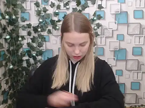 klerkarina online show from December 2024 07:58:02 AM