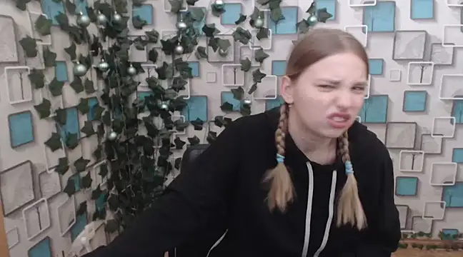 klerkarina online show from January 2025 06:23:02 AM