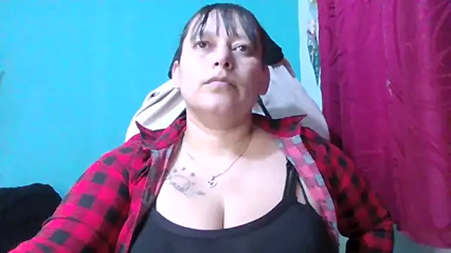 Diana Lozano online show from May 2026 05:04:02 AM