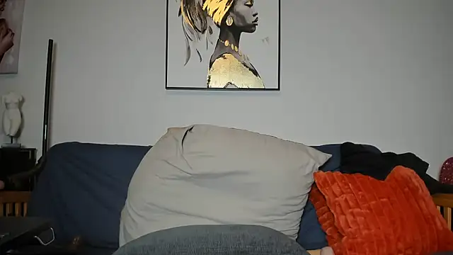 Snapshot of SexyHugeblackTitties chatting on January 2025 03:12:02 AM SexyHugeblackTitties online show from January 2025 03:12:02 AM