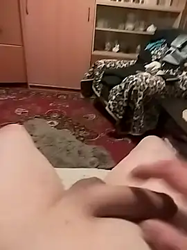 Robertino21cm online show from December 2025 09:41:02 PM