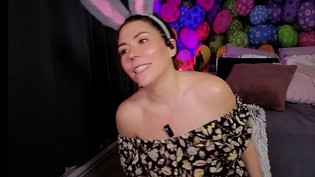 Ellie-L-Elizabeth online show from April 2026 12:30:02 AM