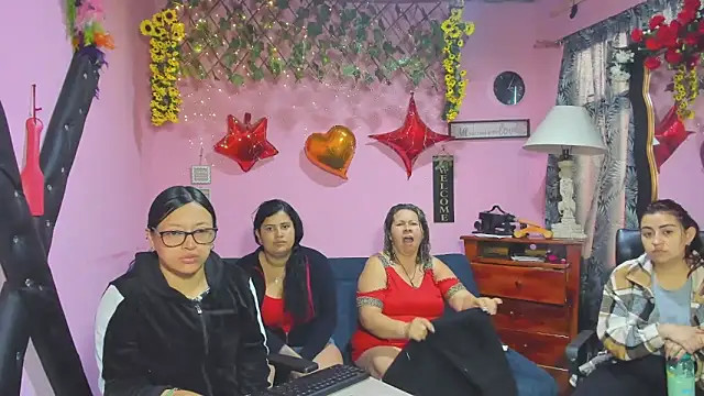 Snapshot of lesbiancuple chatting on March 2026 11:59:02 AM lesbiancuple online show from March 2026 11:59:02 AM