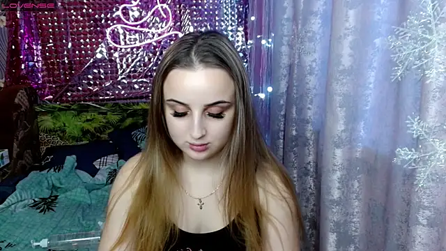 Snapshot of Careys_universe chatting on January 2025 08:00:02 AM Careys universe online show from January 2025 08:00:02 AM