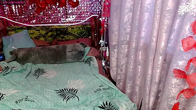 Snapshot of Careys_universe chatting on March 2025 02:19:02 AM Careys universe online show from March 2025 02:19:02 AM