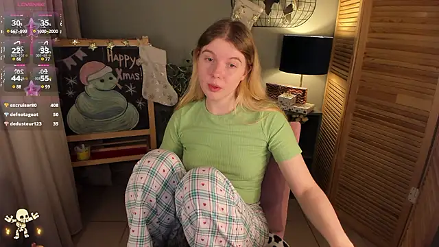 Snapshot of ohmyJuliet chatting on December 2024 12:56:02 PM ohmyJuliet online show from December 2024 12:56:02 PM