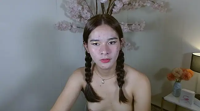 Snapshot of Mimi_Cums chatting on March 2025 04:07:02 PM Mimi Cums online show from March 2025 04:07:02 PM