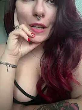 Snapshot of LunaMoongirl chatting on December 2024 03:41:02 PM LunaMoongirl online show from December 2024 03:41:02 PM