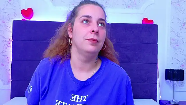 KarinaNoir online show from May 2026 04:09:02 AM