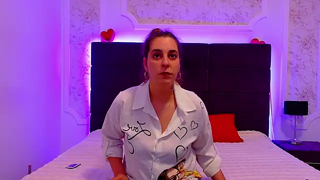 KarinaNoir online show from May 2026 03:23:02 AM