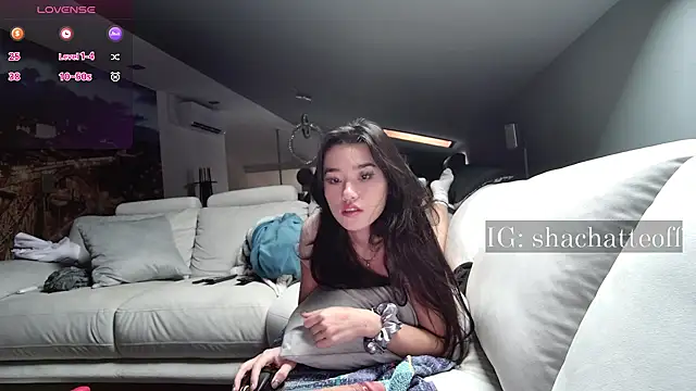 Snapshot of shachatteof chatting on December 2025 11:36:02 AM shachatteof online show from December 2025 11:36:02 AM